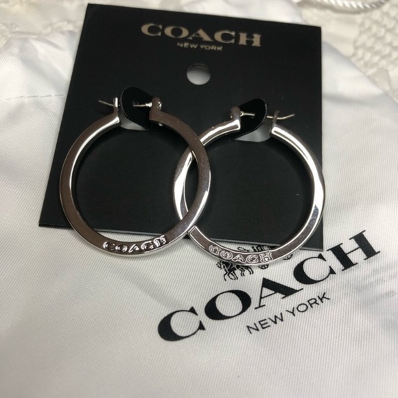 Coach hoop earrings silver color​​​​​​ - Picture 2 of 4